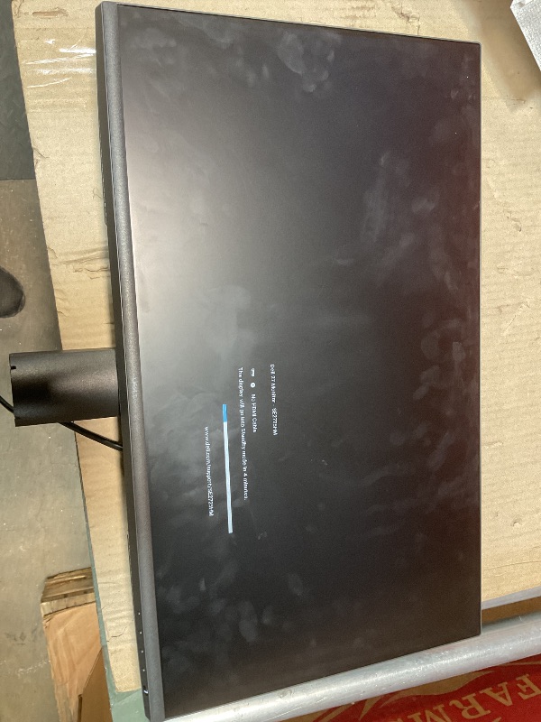 View 2 of **FOR PARTS / BROKEN (NO POWER )*** Dell 27 Monitor - SE2725HM - 27-inch Full HD (1920x1080) 16:9 100Hz Display, IPS Panel, 16.70 Million Colors, Anti-Glare, 1 HDMI / 1 VGA Port, TÜV Rheinland 3-Star*, Comfortview Plus - Black
