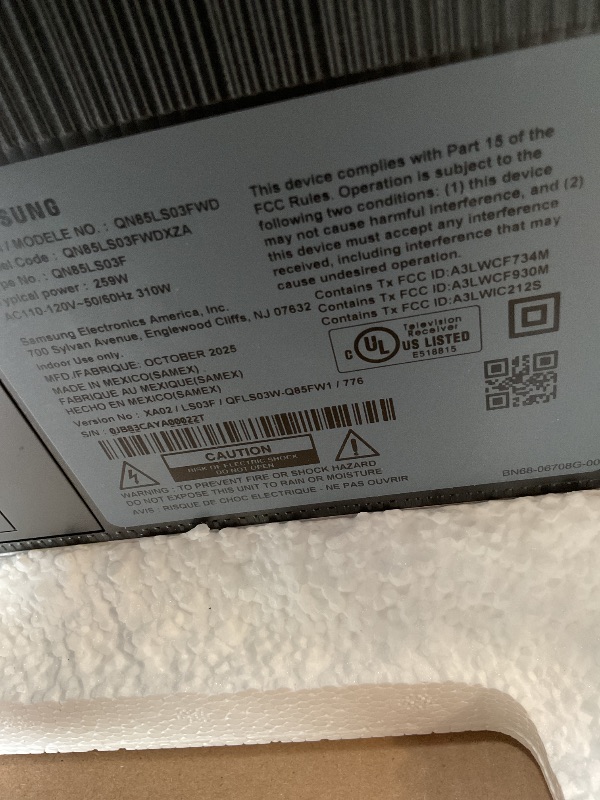 Photo 1 of ** MAJOR DAMAGE TO SCREEN. SELLING FOR PARTS.**Samsung 85" The Frame Pro LS03FW 4K Neo QLED TV (2025) Bundle with Modern Teak Bezel, CPS 26 Month Protection, Slim Flat Mount, 2X HDMI Cables & Deco Gear Complete Home Theater Beginner's Guidebook