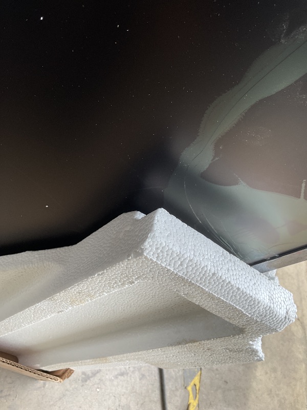 Photo 1 of ** MAJOR DAMAGE TO SCREEN. SELLING FOR PARTS.**Samsung 85" The Frame Pro LS03FW 4K Neo QLED TV (2025) Bundle with Modern Teak Bezel, CPS 26 Month Protection, Slim Flat Mount, 2X HDMI Cables & Deco Gear Complete Home Theater Beginner's Guidebook