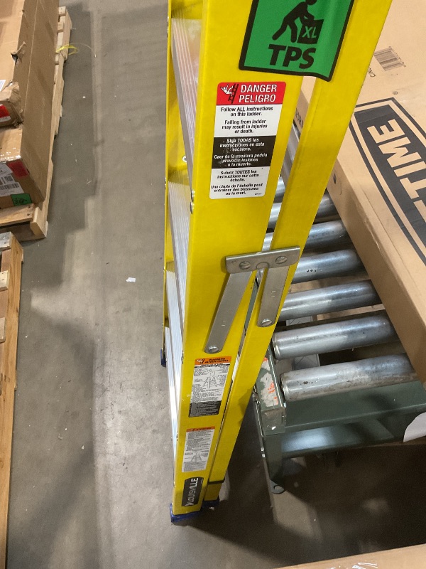 Photo 1 of **BENT. MINOR USE WEAR. **Louisville Ladder 5-Foot Fiberglass Step Ladder, 250-Pound Load Capacity, Type I, FS2005