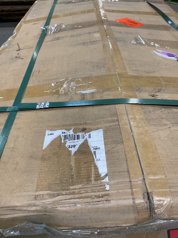 Photo 1 of ***POSSIBLY FOR PARTS/ MISSING ASSEMBLY PIECES*** MassaMAX MT339 2026 4D Massage Chair, Full Body Zero Gravity Recliner with SL-Track, Body Scan, Graphene Heating, Deep Yoga Stretch, Foot Rollers & Hands-Free Voice Control (Space White)