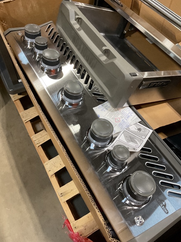 Photo 1 of ** DIRT/SCRATCHES FROM TRANSPORT** Napoleon Rogue PRO-S 625 Natural Gas Grill with Infrared Side and Rear Burners, Stainless Steel, Durable 7-Burner Outdoor BBQ