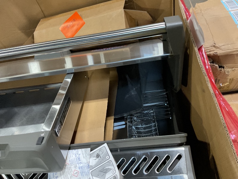 Photo 1 of ** DIRT/SCRATCHES FROM TRANSPORT** Napoleon Rogue PRO-S 625 Natural Gas Grill with Infrared Side and Rear Burners, Stainless Steel, Durable 7-Burner Outdoor BBQ