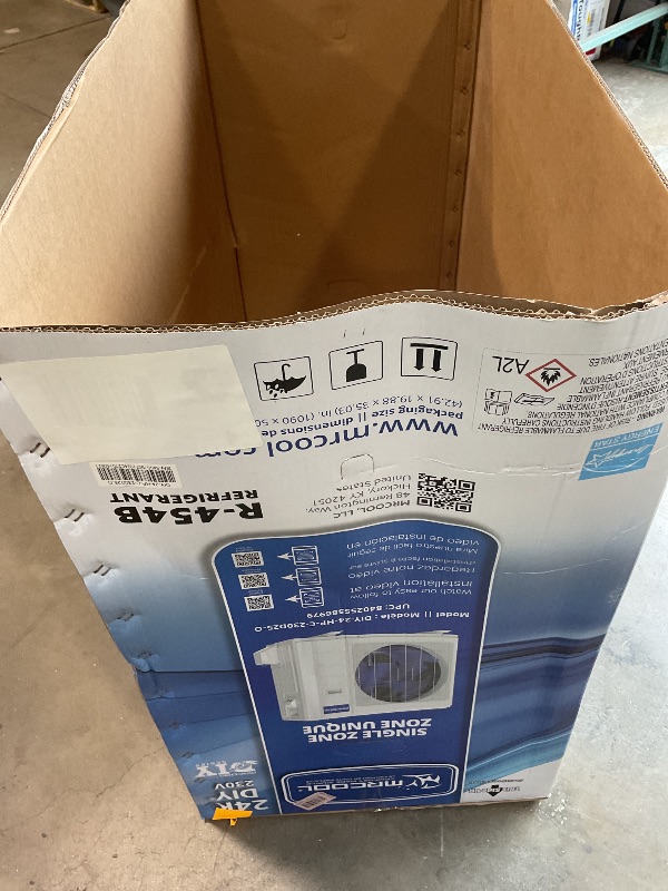 Photo 1 of **LOOKS NEW. MOLD SMELL. ONE BOX OF TWO. SELLING FOR PARTS AS PARTIAL SET****MRCOOL 24000 BTU 230V Ductless Inverter Mini Split Air Conditioner & Heat Pump System, 5th Gen DIY - Wall-Mounted AC Unit w/ Heating and Cooling for Home, Office & Commercial Spa