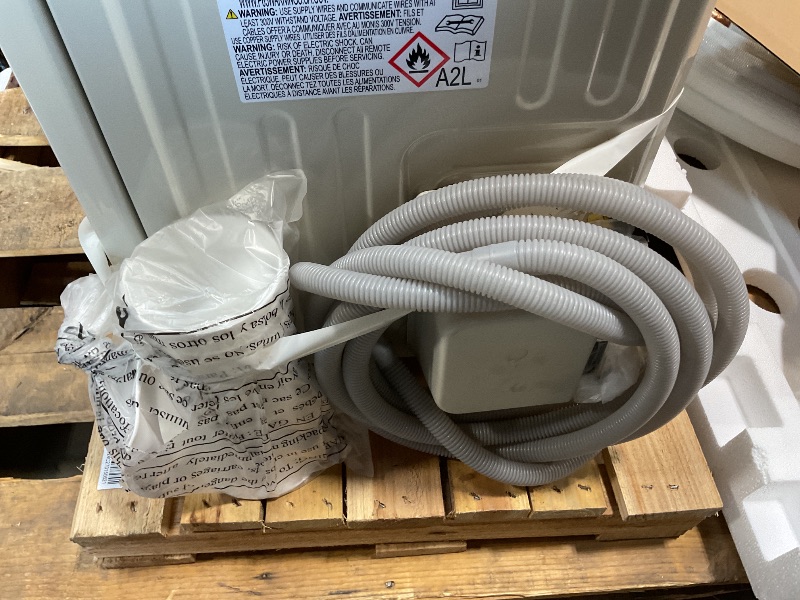Photo 1 of **LOOKS NEW. MOLD SMELL. ONE BOX OF TWO. SELLING FOR PARTS AS PARTIAL SET****MRCOOL 24000 BTU 230V Ductless Inverter Mini Split Air Conditioner & Heat Pump System, 5th Gen DIY - Wall-Mounted AC Unit w/ Heating and Cooling for Home, Office & Commercial Spa
