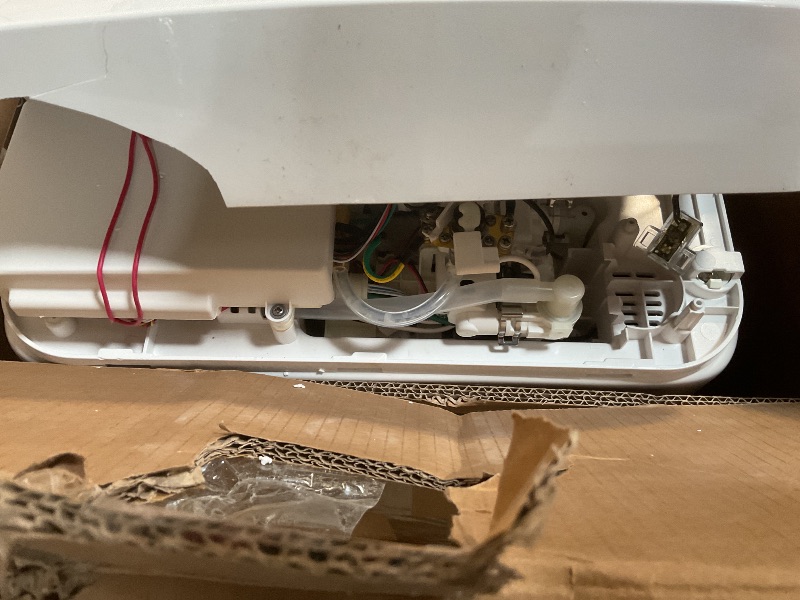Photo 1 of *** MAJOR DAMAGE***Moen ET900 2-Series Tankless Bidet One Piece Elongated Bidet Toilet with Remote, Auto Flush, and Warm Air Dryer, and Temperature Control, White