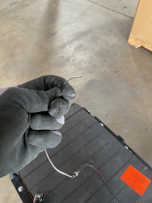 Photo 1 of **SELLING FOR PARTS, WIRE CONNECTED TO SQUEEZE HANDLE BROKE. CAREY HANDLE BENT**Dog Treadmill with Speedometer & 18" Paw-Safe PE Slatmill - Adjustable Resistance, Disc Brake & 500LBS Capacity for Large/Medium/Small Dogs, Indoor Outdoor Use (Large)