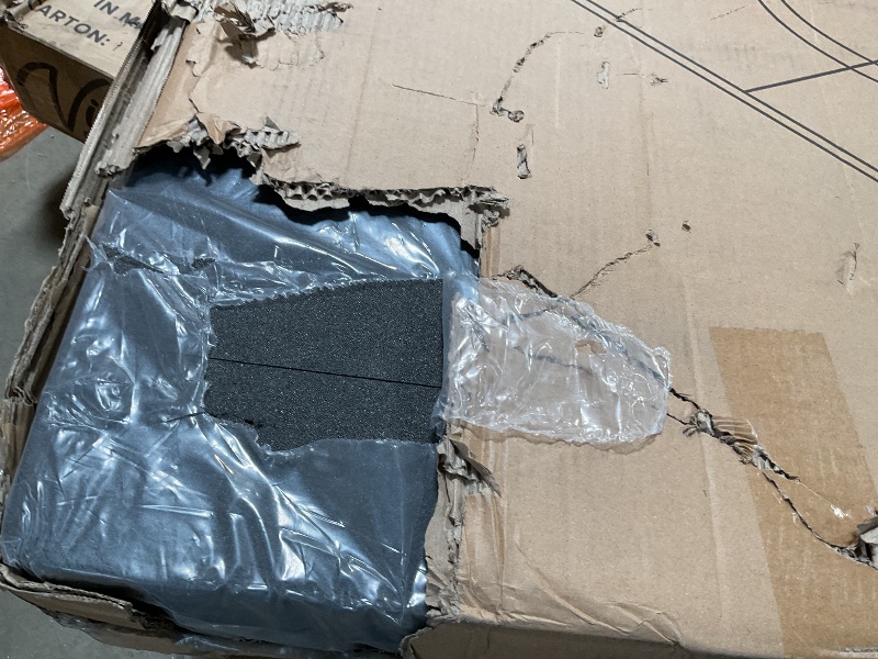 Photo 1 of **SCRAPE DAMAGE**Wrestling Mat for Home 10x10 Feet MMA Mat to Practice BJJ Jiu Jitsu Judo Grappling Boxing Taekwondo with 3cm Foam Protection Antislip Waterproof Odor Control Foldable Mat Black Color