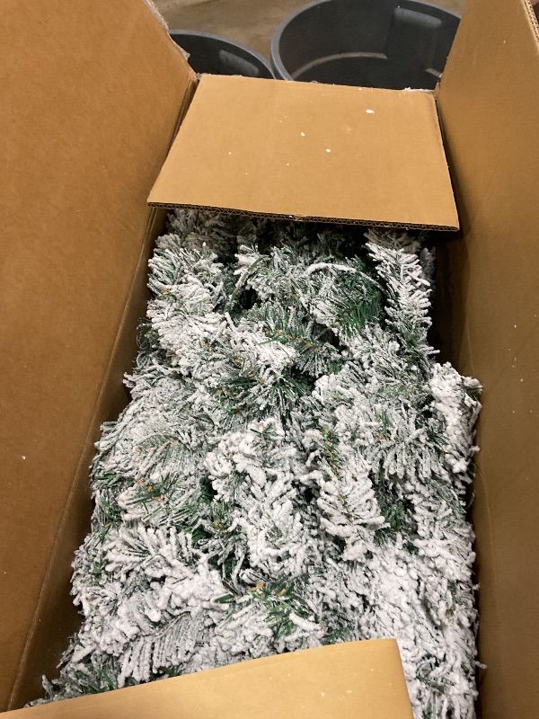 Photo 1 of **MISSING TREE SECTION**** DWVO 6 ft Prelit Snow-Flocked Artificial Pine Christmas Tree, Full Xmas Tree with 250 Lights, 11 Lighting Modes, 1000 Tips, Foldable Base for Home and Party Decor with Remote Control