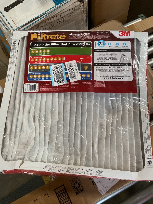 Photo 1 of ***HAS DAMAGED/ EXTREMELY BENT*** Filtrete 20x20x1 AC Furnace Air Filter, MERV 11, MPR 1000, Micro Allergen Defense, 3-Month Pleated 1-Inch Electrostatic Air Cleaning Filter, 2 Pack (Actual Size 19.719 x 19.719 x 0.84 in)