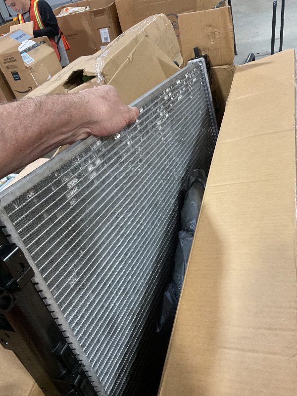 Photo 1 of **DAMAGE DURING SHIPPING SEEN IN PHOTO**Nilight Radiator for Jeep Patriot Compass 2007 2008 2009 2010 2011 2012 2013 2014 2015 2016 2017,Dodge Caliber 2007-2012,Avenger 2008-2014,Chrysler Sebring 2007-2010.