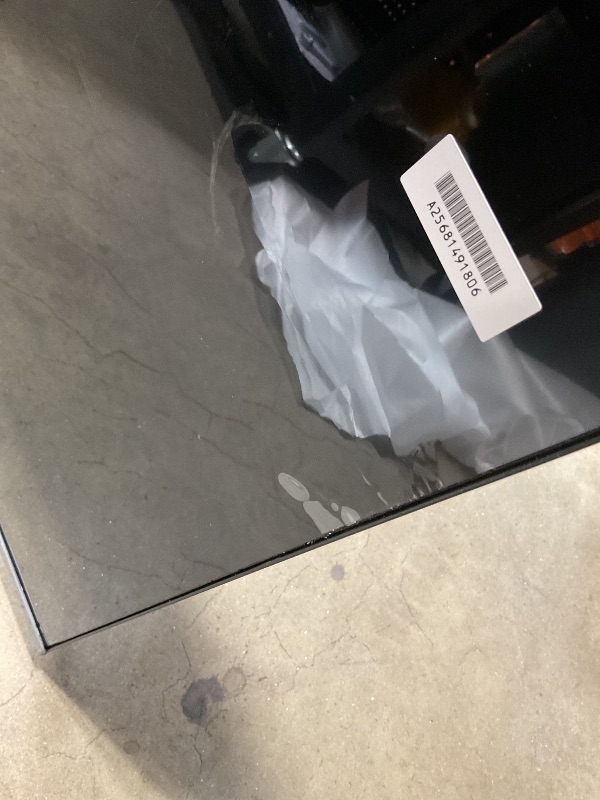 Photo 1 of **MAJOR DAMAGE TO SCREEN. SELLING FOR PARTS **Samsung 58-Inch Class Crystal UHD U8000F 4K Smart TV (2025 Model) Endless Free Content, Crystal Processor 4K, MetalStream Design, Knox Security, Alexa Built-in