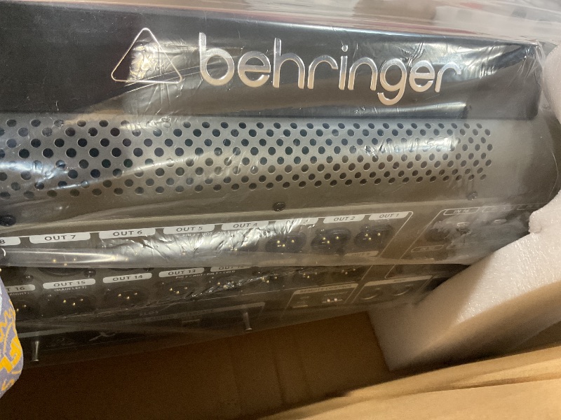 Photo 1 of Behringer 32 40-Input 25-Bus Digital Mixing Console, Black (X32)