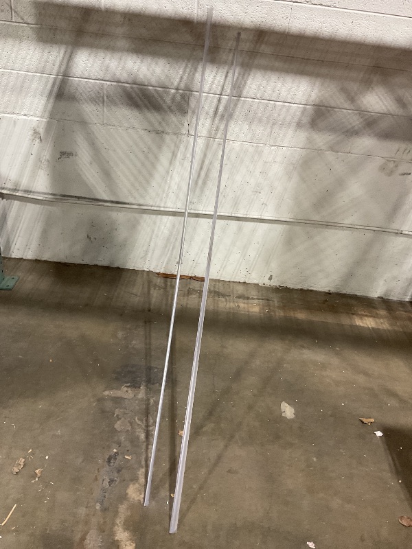 Photo 1 of **DIRT FROM TRANSPORT **Clear rubber seal