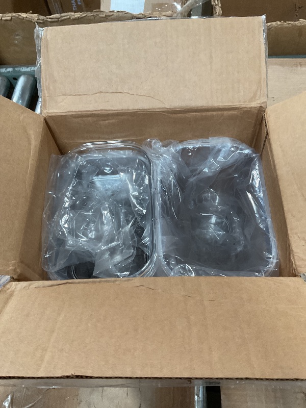 Photo 1 of *DIRTY*  Rubbermaid Brilliance Pantry Food Storage Containers, Set of 4 (8 Pieces), BPA-Free, Clear, Airtight