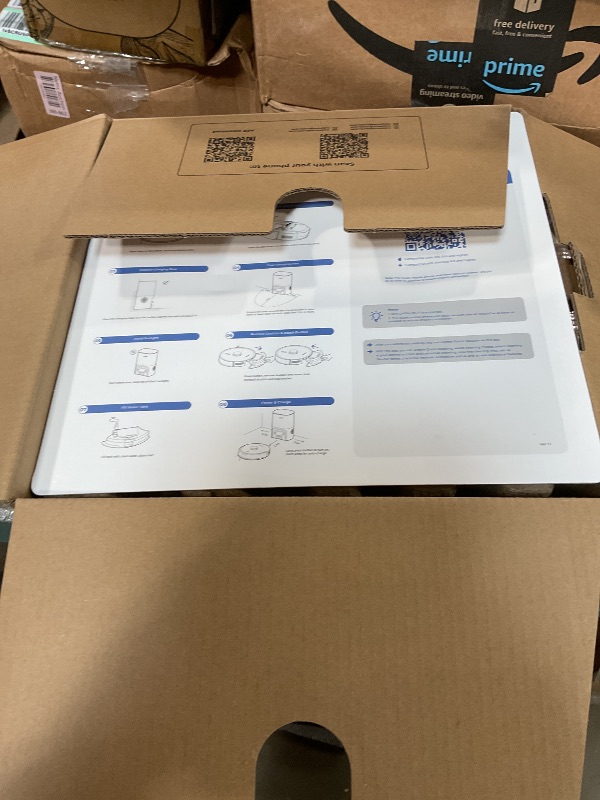 Photo 1 of **RECOMENDED FOR PARTS/ DOESN'T PICK UP DIRT*** Vyzzle E20 Robot Vacuum and Mop, 60-Day Robot Vacuum Self Emptying, 5500Pa Suction, Zoned & Scheduled Cleaning, LiDAR Navigation, Vacuum Robot for Pet Hair, Carpets, Floors, WiFi/App/Voice Control