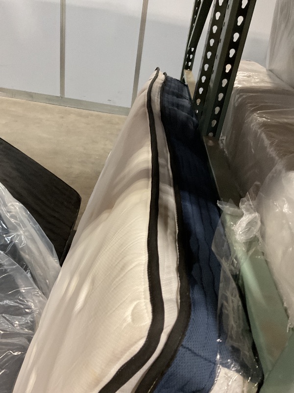 Photo 1 of **DIRTY FROM TRANSPORT **ZINUS 12 Inch Cooling Comfort Support Hybrid Mattress [New Version], Queen, Fiberglass Free, Medium Plush, Cooling Motion Isolation, Certified Safe Foams & Fabric, 