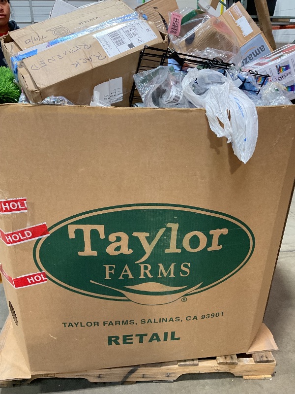 Photo 1 of *** NON-REFUNDABLE ***MUST BRING A TRUCK TO PICK UP**** TRASH/NON SELL PALLET***