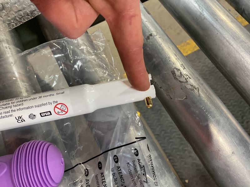 Photo 1 of * POSSIBLE ISSUE WITH DESIGN, COMPARE PHOTO TO STOCKPHOTO FOR REFERENCE, UNSURE HOW TO ASSEMBLE *TONBUX Kids Scooter for Ages 3-8, Toddler Scooter with Light-Up Deck and Wheels, Adjustable 4-Level Height 3-Wheel Scooters for Kids, Lean-to-Steer Design (Pu