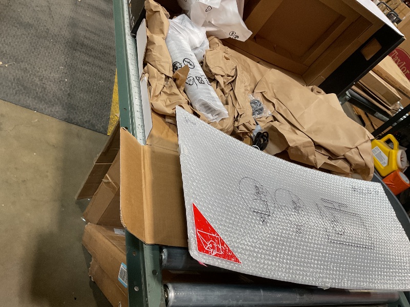 Photo 1 of ***FOR PARTS/ NON-FUNCTIONAL *** Alienware AW3423DWF Curved QD-OLED Gaming Monitor - 34-inch Quantum Dot OLED 0.1Ms 165Hz 21:9 Curved Display, 99.3% DCI-P3 Color Gamut, VESA DisplayHDR True Black 400, AMD FreeSync Premium Pro - Black