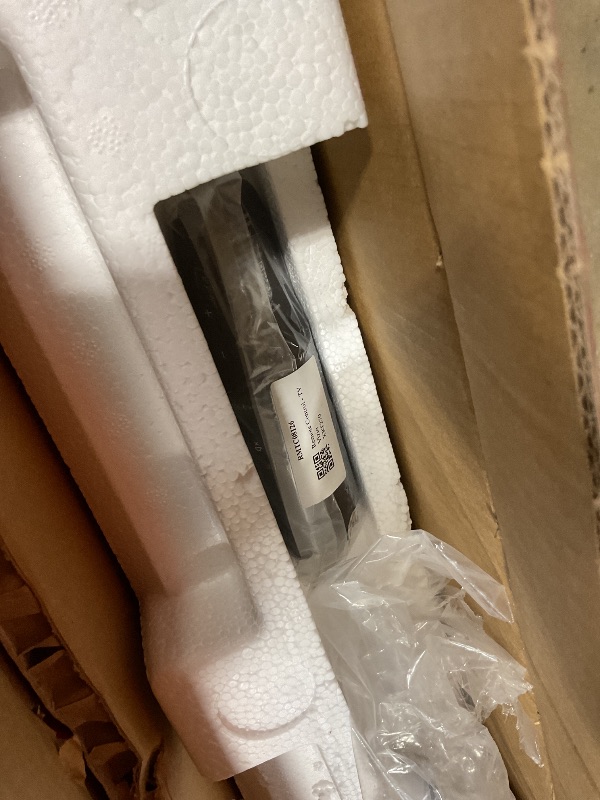 Photo 1 of **SELLING FOR PARTS. MAJOR DAMAGE TO SCREEN**VIZIO 50-inch Quantum 4K QLED HDR Smart TV w/Dolby Vision HDR, WiFi 6, Bluetooth Headphone Capable, Apple AirPlay, Google Cast Built-in (VQD50M-08, New)