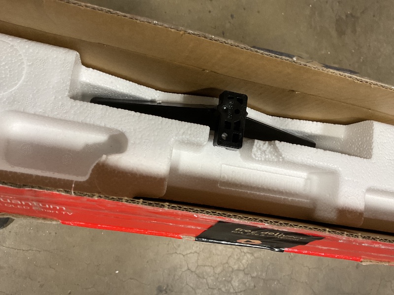 Photo 1 of **SELLING FOR PARTS. MAJOR DAMAGE TO SCREEN**VIZIO 50-inch Quantum 4K QLED HDR Smart TV w/Dolby Vision HDR, WiFi 6, Bluetooth Headphone Capable, Apple AirPlay, Google Cast Built-in (VQD50M-08, New)