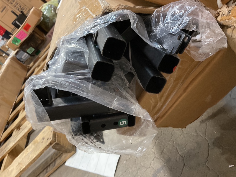 Photo 1 of **SCRAPE DAMAGE ON END**ZINUS Quick Lock Metal Smart Box Spring, 4 Inch Mattress Foundation, Strong Metal Structure, Easy Assembly, King, White