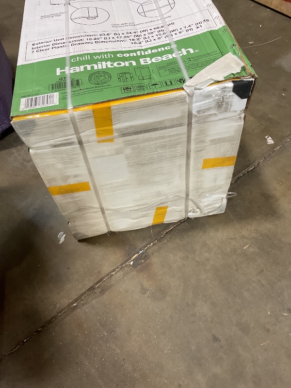 Photo 1 of **DENTED ON SIDE**Hamilton Beach HBFRF1100, 11 cu ft, Upright Freezer, White