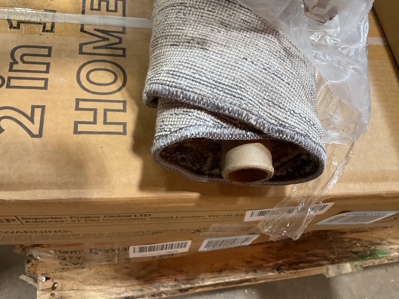 Photo 1 of **DIRTY FROM TRANSPORT **Loloi Amber Lewis Alie Collection ALE-05 Charcoal/Beige 5'-3'' x 5'-3'', .13'' Pile Height, Round Area Rug