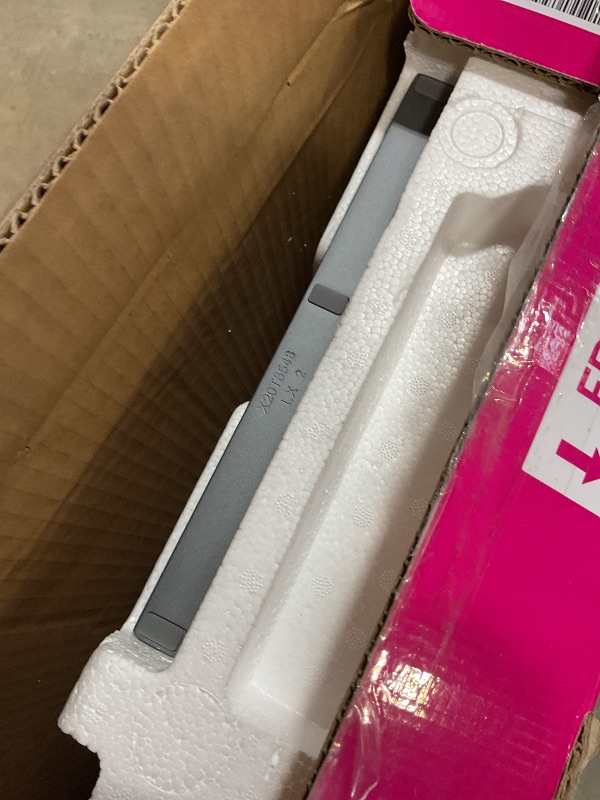 Photo 1 of **MAJOR DAMAGE TO SCREEN. SELLING FOR PARTS**VIZIO 50-inch Quantum Pro 4K 120Hz QLED HDR10+ Smart TV with Dolby Vision, Active Full Array, 240Hz @ 1080p PC Gaming, WiFi 6E, Apple AirPlay, Chromecast Built-in, M50QXM-K01, 2023 Model