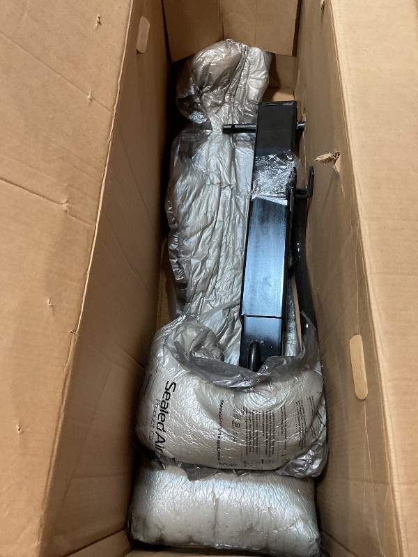 Photo 1 of **SCRAPE DAMAGE FROM TRANSPORT **12000 lb square tube jack