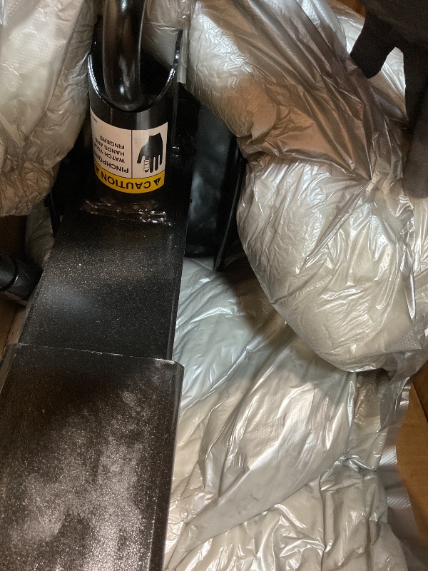 Photo 1 of **SCRAPE DAMAGE FROM TRANSPORT **12000 lb square tube jack