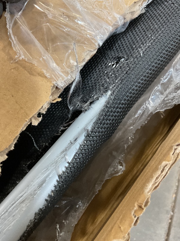 Photo 1 of **MAJOR TEAR ON COVER. SCRAPE ON FRAME**Suteck Oversized Zero Gravity Chair,33In XXL Lounge Chair w/Removable Cushion&Headrest, Reclining Camping Chair w/Upgraded Lock and Footrest, Reclining Patio Chairs Recliner for Indoor Outdoor,500LBS