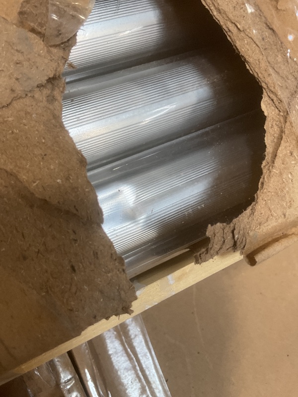 Photo 1 of **ONE FRAME DENTED**LED Shop Light 8FT Tube, 2 Pin LED Tube Lights, V Shaped, R17D HO Rotatable LED Bulb, 90W, Clear Cover, Cold White 6000k, Fluorescent Tube Replacement, Ballast Bypass,Dual-End Powered, 10Pack