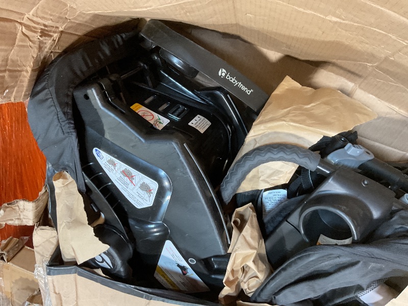 Photo 1 of **SCUFFS FROM TRANSPORT **baby Trend Expedition® Jogger Travel System with EZ-Lift™ Infant Car Seat, Dash Black