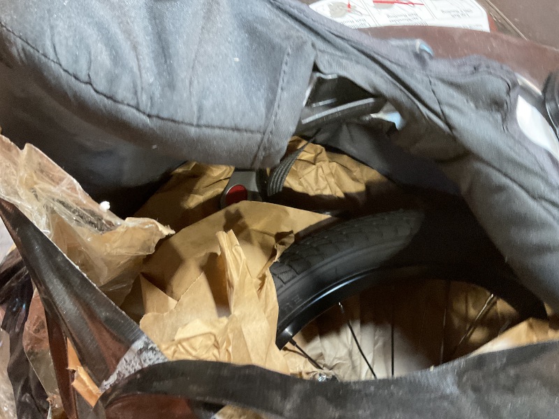 Photo 1 of **SCUFFS FROM TRANSPORT **baby Trend Expedition® Jogger Travel System with EZ-Lift™ Infant Car Seat, Dash Black