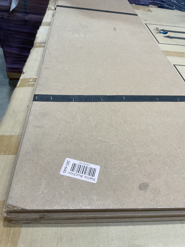 Photo 1 of **SCRAPES. MINOR DAMAGE TO CORNERS**Bed boards