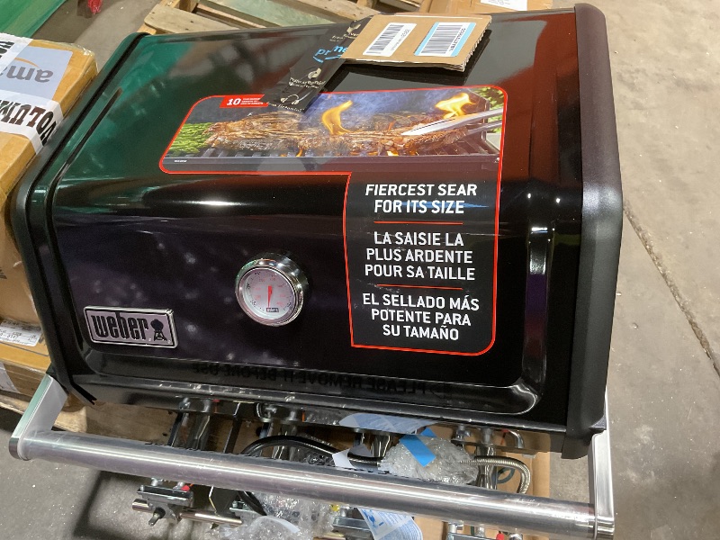 Photo 1 of **SELLING FOR PARTS AS PARTIAL SET. TOP HALF ONLY**Weber SPIRIT 4-Burner Grill E-425 Liquid Propane Black