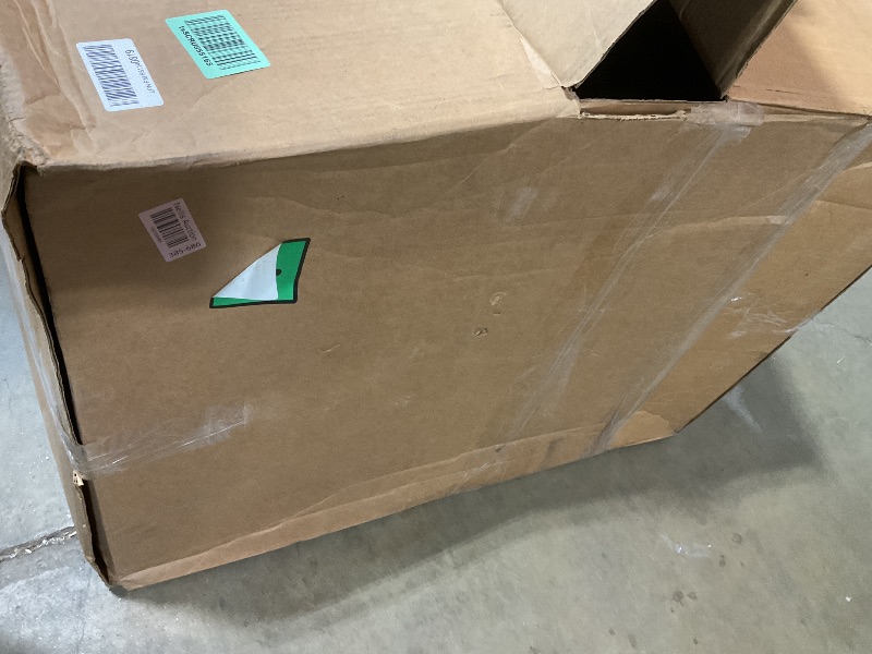 Photo 1 of **DIRT FROM TRANSPORT **Roxzo Tri-Fold Memory Foam Mattress, 6 inch Twin Tri-Folding Memory Form Mattress, Collapsible and Washable Cover, Travel and Guest Mat,75"x38"x6"