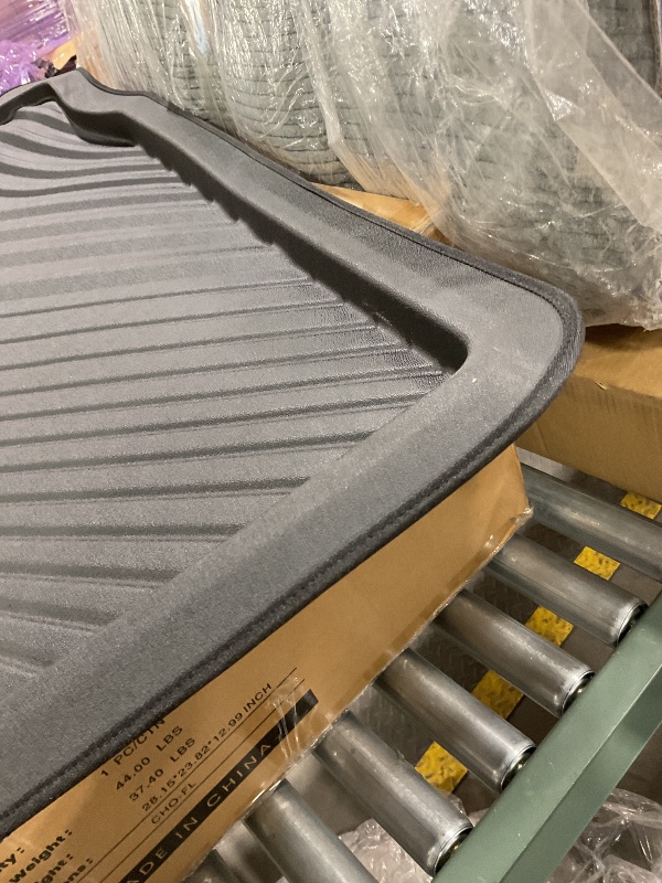 Photo 1 of **DIRT FROM TRANSPORT **BMW 51472461166 Fitted Rubber Luggage Compartment Mat for G20 3 Series