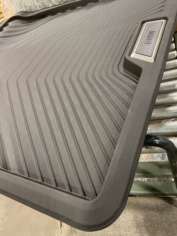 Photo 1 of **DIRT FROM TRANSPORT **BMW 51472461166 Fitted Rubber Luggage Compartment Mat for G20 3 Series