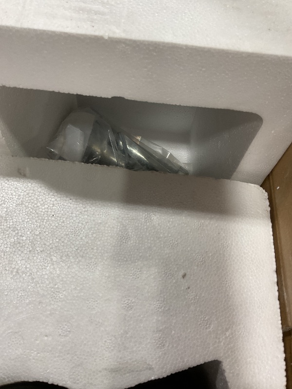 Photo 1 of ***MISSING 2 STABALIZING BARS & HARDWARE*** CURT 17501 TruTrack Weight Distribution Hitch with Sway Control