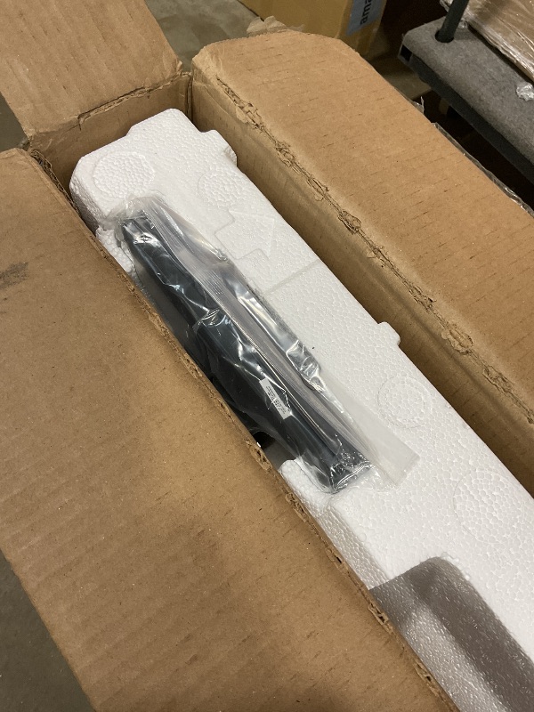 Photo 1 of **MAJOR DAMAGE TO SCREEN. SELLING FOR PARTS **Samsung 55-Inch Class Crystal UHD U8000F 4K Smart TV (2025 Model) Endless Free Content, Crystal Processor 4K, MetalStream Design, Knox Security, Compatible with Alexa