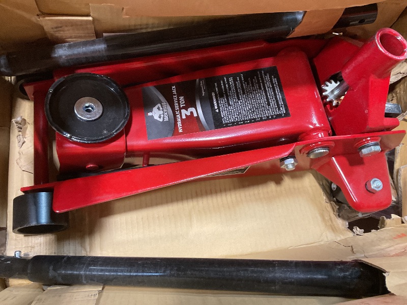 Photo 1 of **MINOR USE WEAR**BIG RED Floor Jack,Hydraulic Car Jack with Fast Pump for Car, SUV, Truck - 3 Ton Capacity, Red