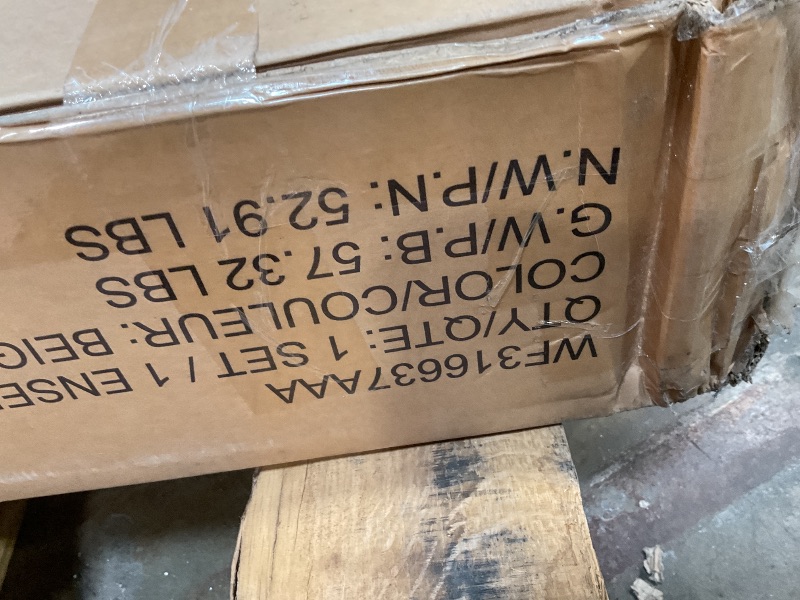 Photo 1 of **2 BOXES**Bellemave Twin Size daybed Frame with Trundle for Adults, Kids, Girls, Teens, Tufted daybeds with Trundle for Living Room, Velvet, (Mattress not Included), Beige