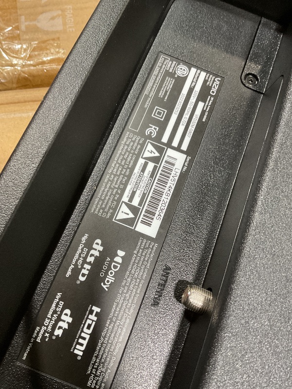 Photo 1 of **SELLING FOR PARTS. IMAGE COMES IN FADED**VIZIO 32-inch Full HD 1080p Smart TV with DTS Virtual: X, Alexa Compatibility, Google Cast Built-in, Bluetooth Headphone Capable, (VFD32M-08 New)