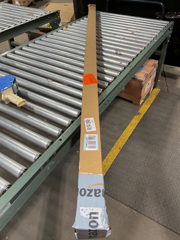 Photo 1 of **untested/ possible partial set**** R17D/HO 8FT LED Shop Bulb, Rotating Base LED Tube Light, 6000K Clear Lens, Dual-Ended Power Bulb Lights, Non-dimmable, 2 Pin, Ballast Removed, (Replacement for F96T12/CW/HO 110W Fluorescent Light)