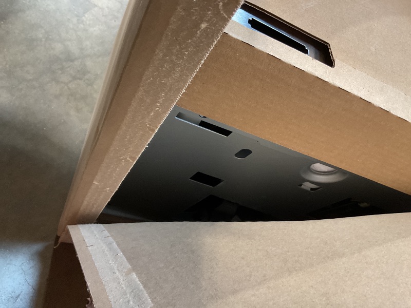 Photo 1 of **SELLING FOR PARTS AS PARTIAL SET. DIRT. MISSING TOP BOTTLE FILLING PART**Elkay LZS8WSLK ezH2O Bottle Filling Station & Single ADA Cooler Filtered Refrigerated Light Gray