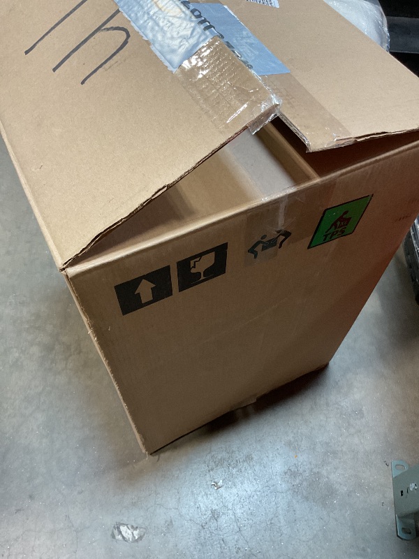 Photo 1 of **SELLING FOR PARTS AS PARTIAL SET. DIRT. MISSING TOP BOTTLE FILLING PART**Elkay LZS8WSLK ezH2O Bottle Filling Station & Single ADA Cooler Filtered Refrigerated Light Gray