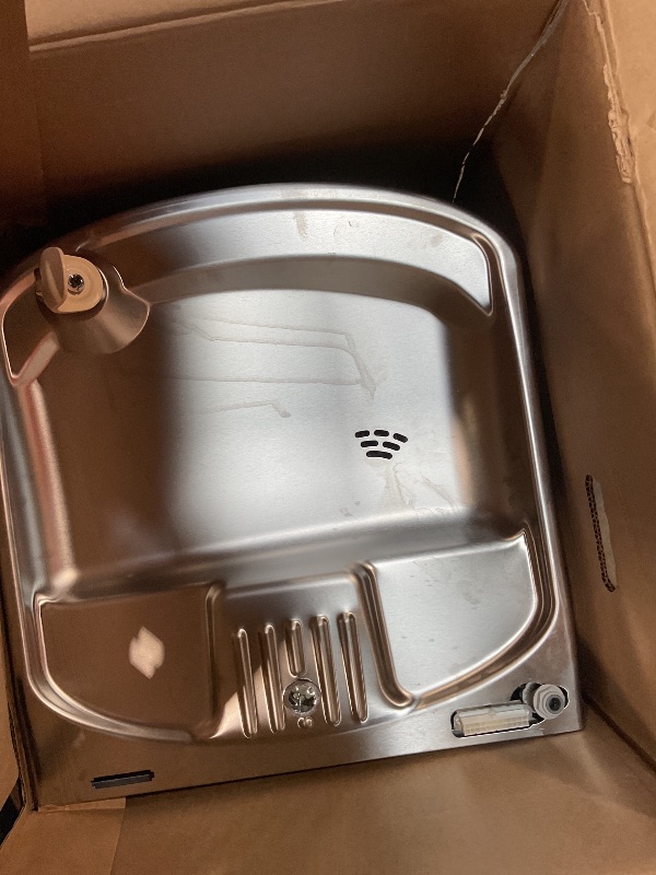 Photo 1 of **SELLING FOR PARTS AS PARTIAL SET. DIRT. MISSING TOP BOTTLE FILLING PART**Elkay LZS8WSLK ezH2O Bottle Filling Station & Single ADA Cooler Filtered Refrigerated Light Gray